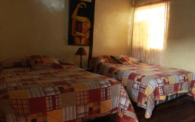 Montano Camping & Hostel