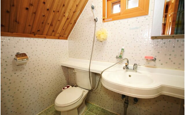 Liun Cabin
