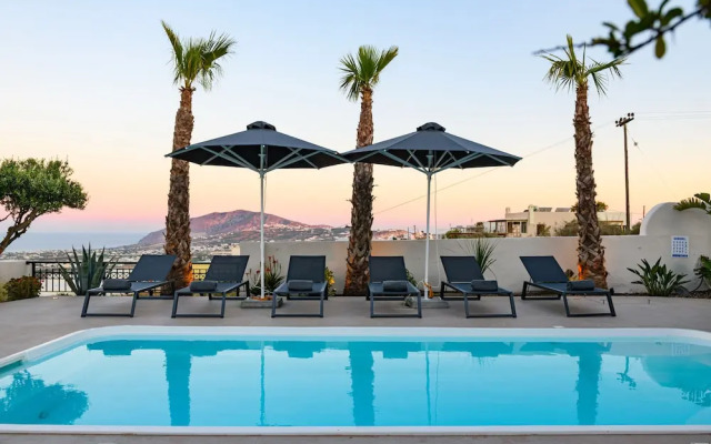 Grand Villa Santorini