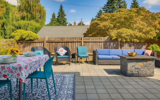 The Grand North Seattle Family Home