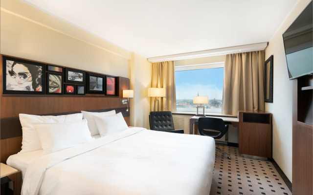 Отель Radisson Blu Latvija Conference & Spa