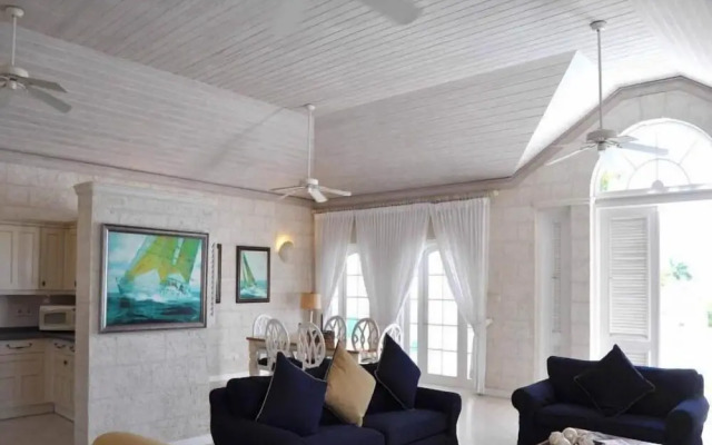 Royal Villa by Island Villas