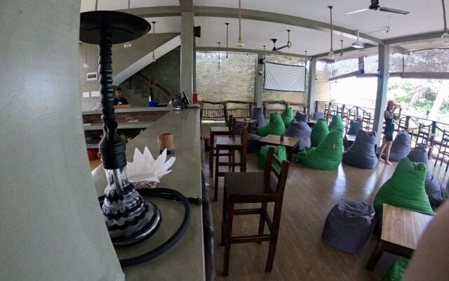 Chill Bay Weligama