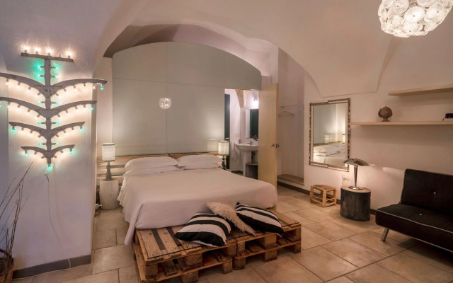 Corte Dei Romiti - Suites & Apartments - Salentoinfotour