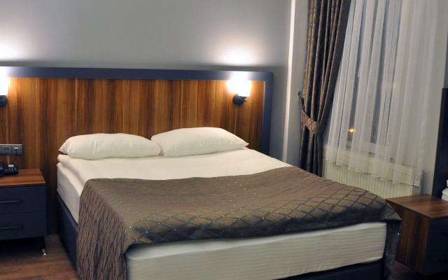 Saka Life Hotel
