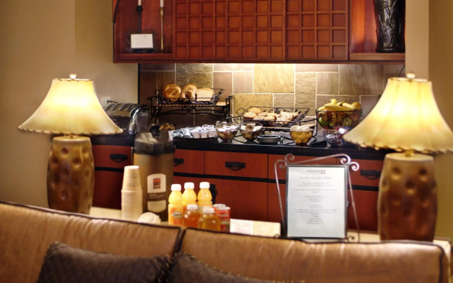 Larkspur Landing Extended Stay Suites Renton