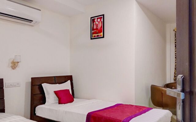OYO Flagship 117 Hotel Prakash Palace