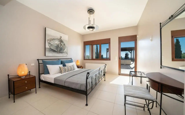 Hidden Luxury Gem Of Kefalonia ~ Villa Karmaniolos