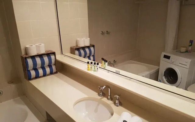 Sydney Hyde Park Paxsafe Apartments