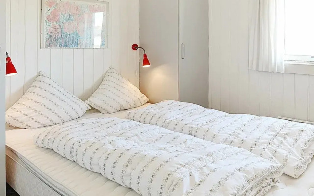 Restful Holiday Home With Indoor Pool in Hvide Sande - фото 5