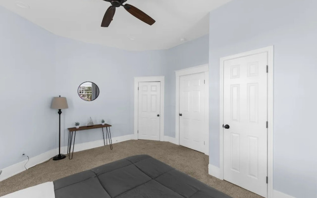 Near The Airport East Lake Craftsman