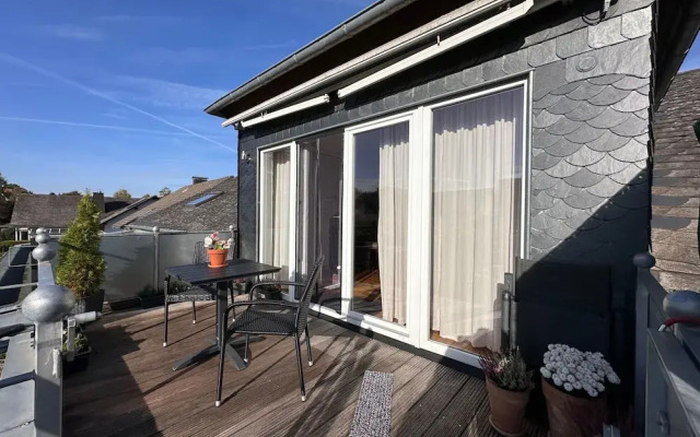 Shared Holiday in two Separate Flats