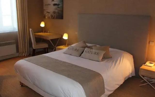 Hotellerie du Lac