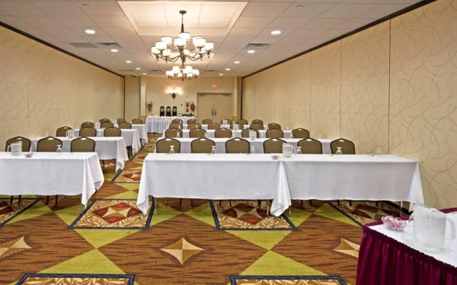 Holiday Inn Philadelphia-Cherry Hill by IHG