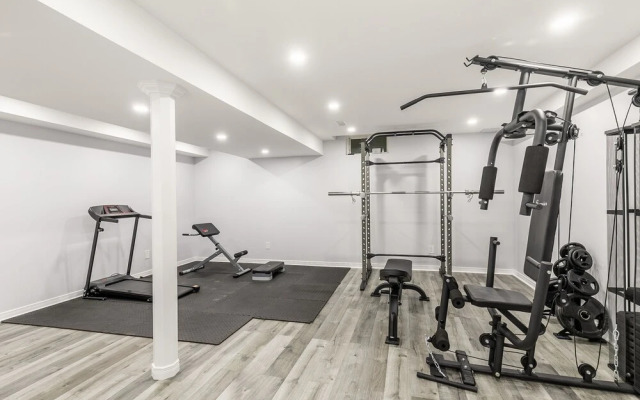 GLOBALSTAY. Luxury 3BR Townhomes with HOT TUB, Gym, BBQ