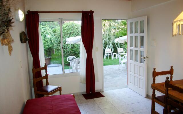 Las Bardas Aparthotel