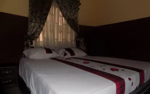 Fortune Exclusive Hotel