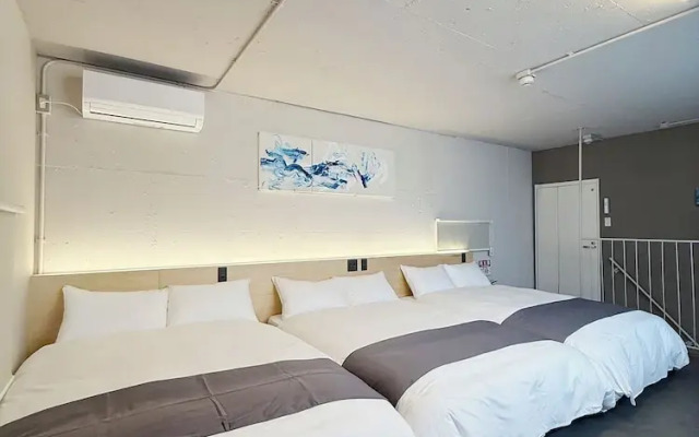 Reno bld 301