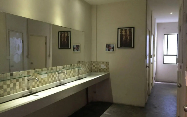 Kayun Hostel