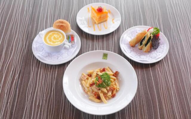 Woraburi Phuket Resort & Spa
