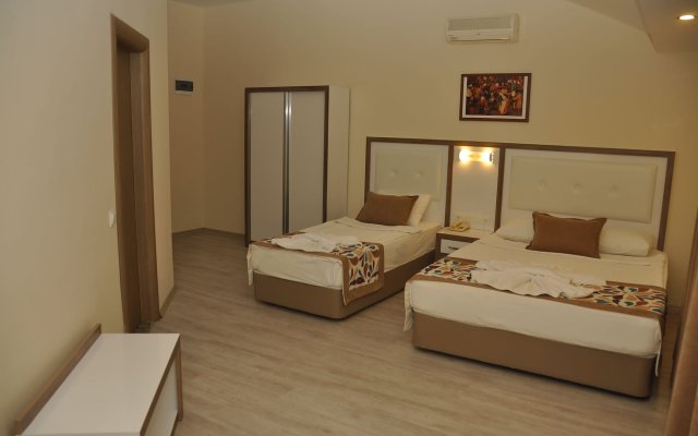 Acar Hotel