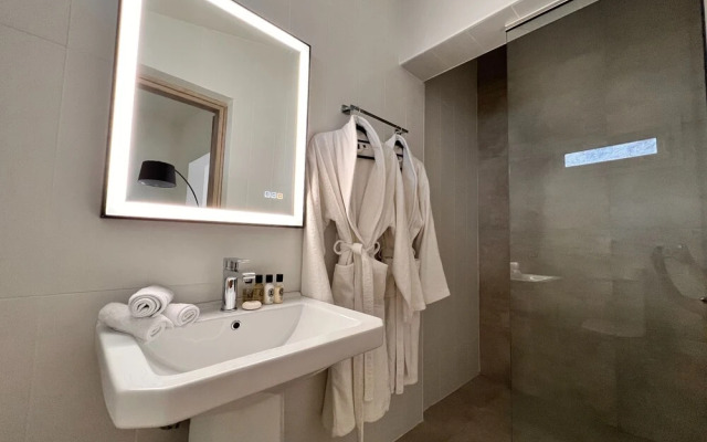 Perla Coco Jacuzzi Suites
