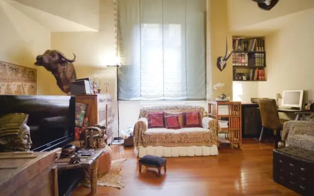 Castagnoli Halldis Apartment