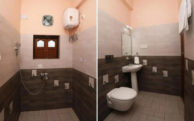 Swagath Guest House By OYO Rooms