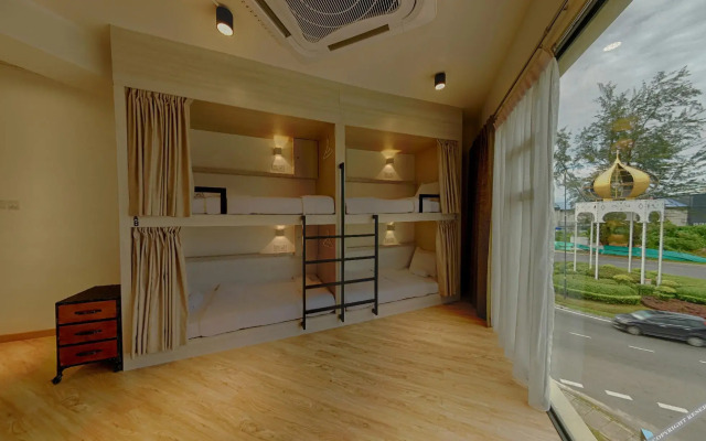 BULATAN Hostel