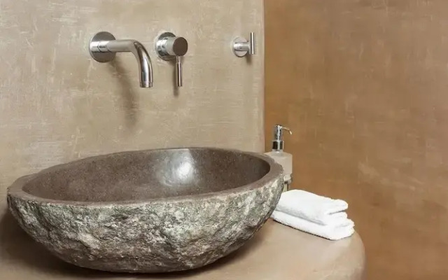 Epic Twin Luxurious 14 Bedrooms Villa for 28