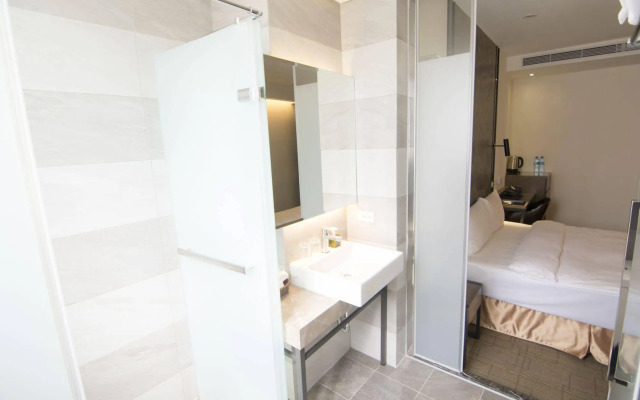 O2 Hotel Taipei Main Station