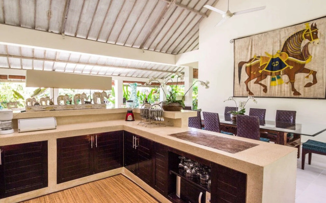 Beautiful Villa With Private Pool, Bali Villa 2051