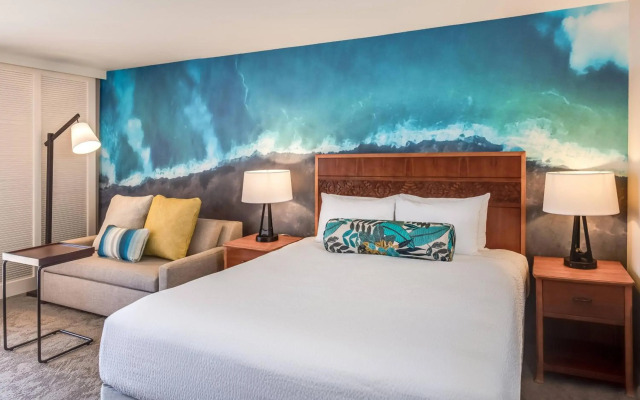 Courtyard by Marriott King Kamehameha's Kona Beach Hotel