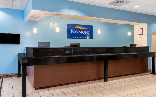 Baymont by Wyndham Queensbury / Lake George