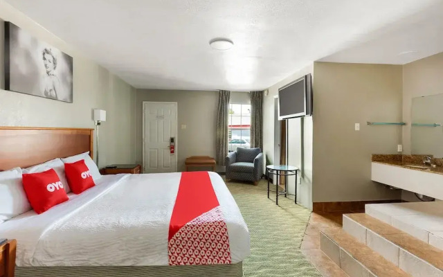 OYO Inn Dallas South