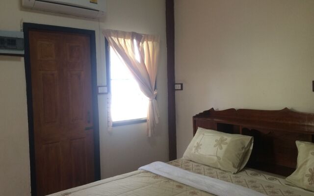 Pravee House