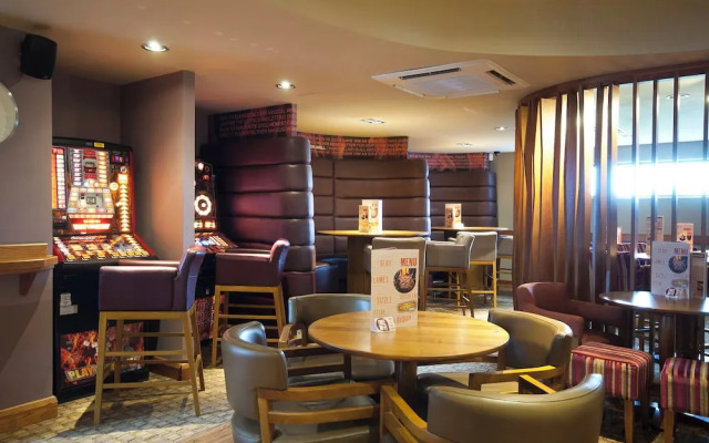 Premier Inn Glasgow Newton Mearns - M77 J4