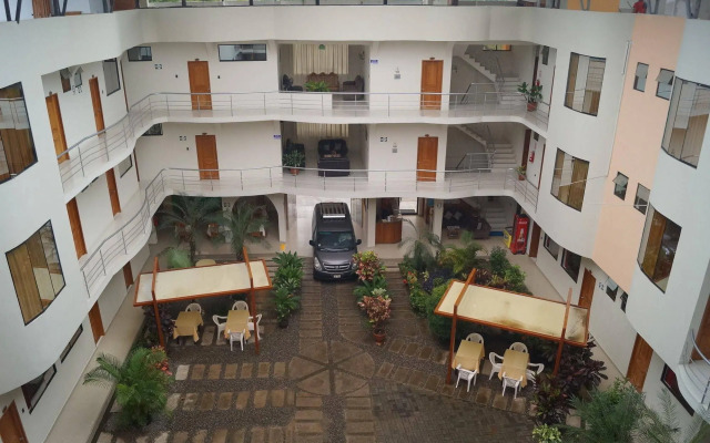 Royal Kerkus Hotel