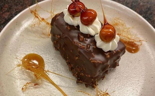 Le Grand Hotel de Plombières by Popinns