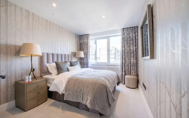 Regents Park Penthouse