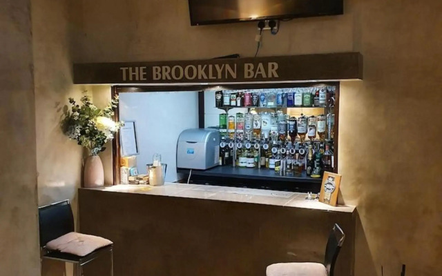 Brooklyn Hotel