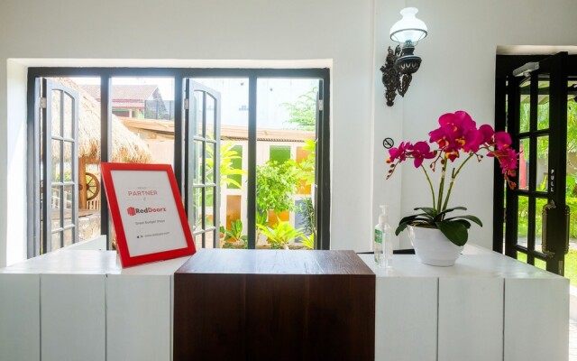 RedDoorz Plus @ Harmonie Cepu Blora