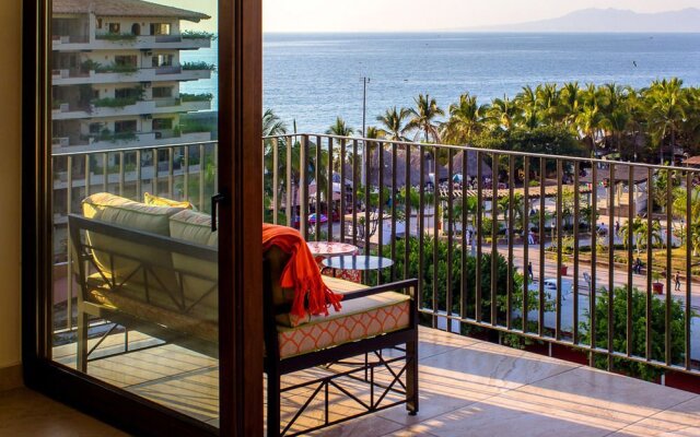Pacifica Residences & Hotel Basilio B.