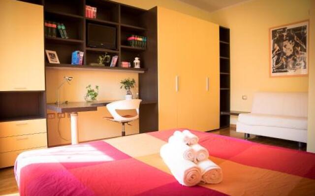 Chat&Chill Vatican Apartment