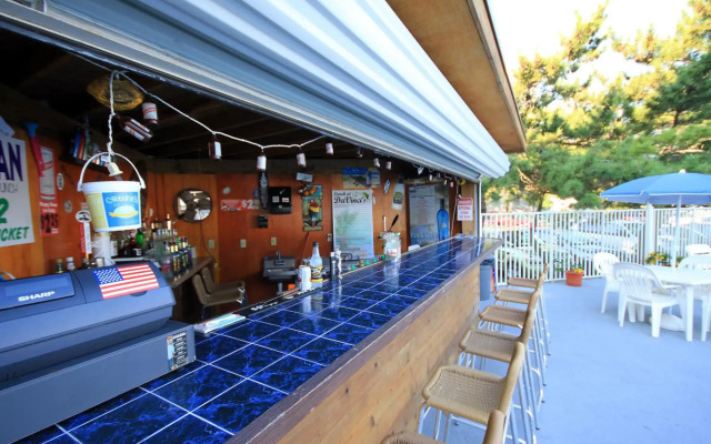 Harrison Hall Hotel