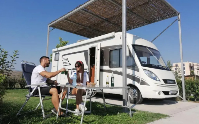 Glamping & Motel Alliance