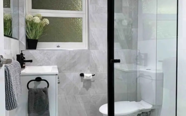 Dishwasher A C Dryer Campbelltown Courtyard North