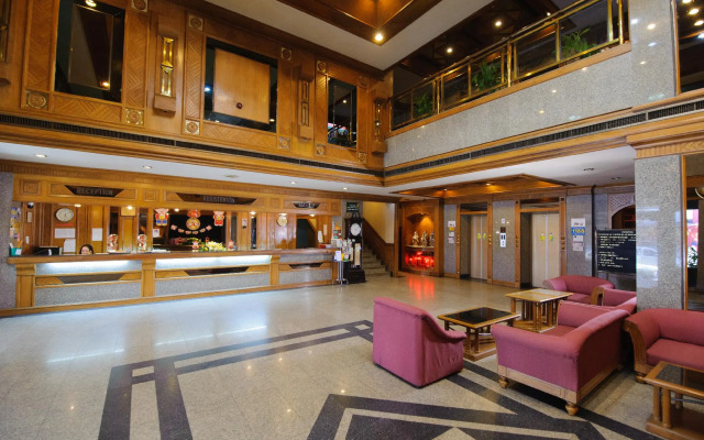 Betong Merlin Hotel (SHA Extra Plus)