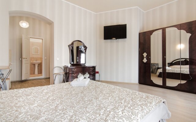 LeonRooms Pokrovskiy 8-2