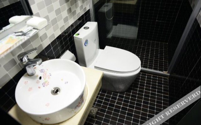Yuehao Holiday Hotel